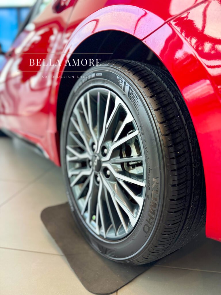 Kia dealership commercial photography shoot