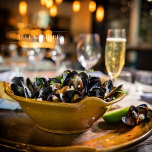 Professional Food photography - picture of clams and a glass of champagne